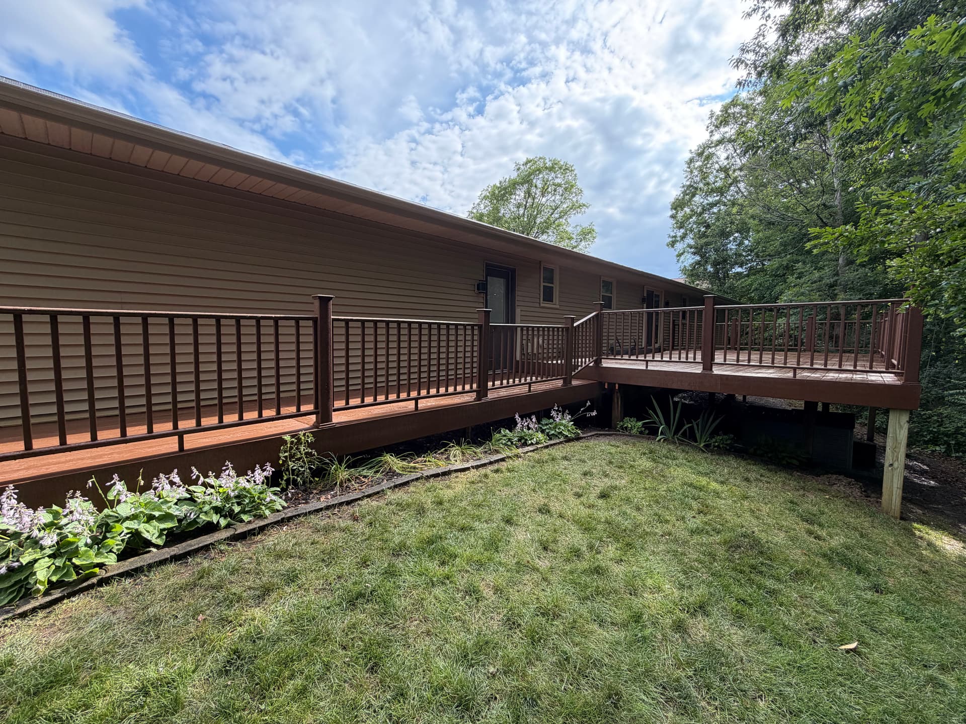 Gallery photos for Old Wood Deck Replaced With Low-Maintenance Composite in Defiance Ohio: Image #6
