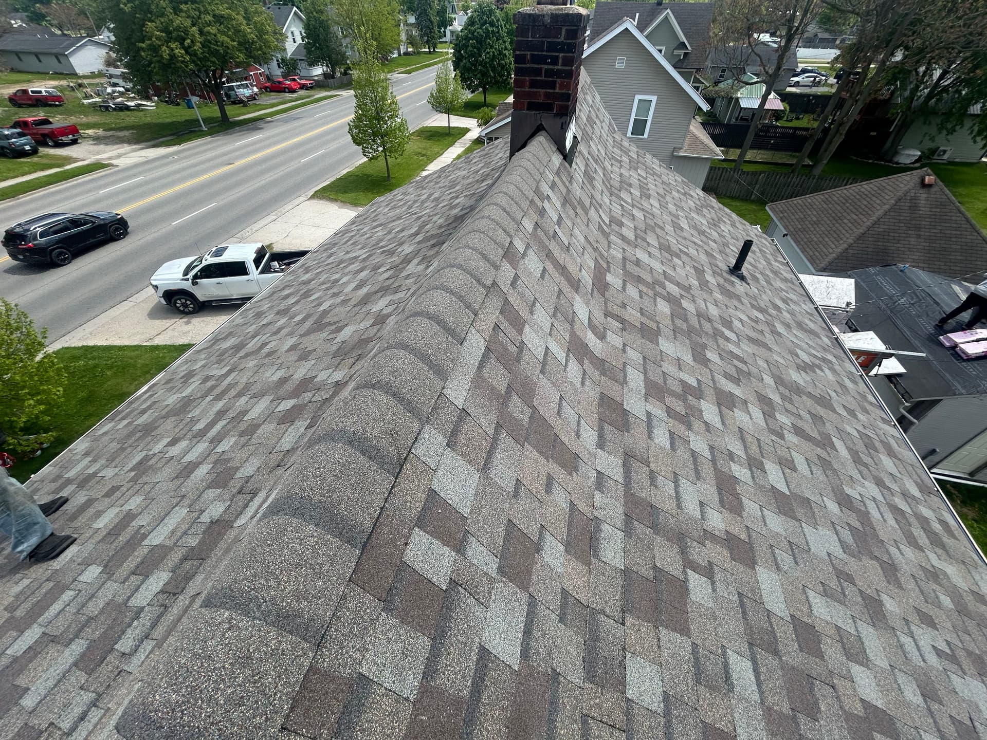 Gallery photos for Roof Replacement in Bryan Ohio with Owens Corning Driftwood Shingles: Image #2
