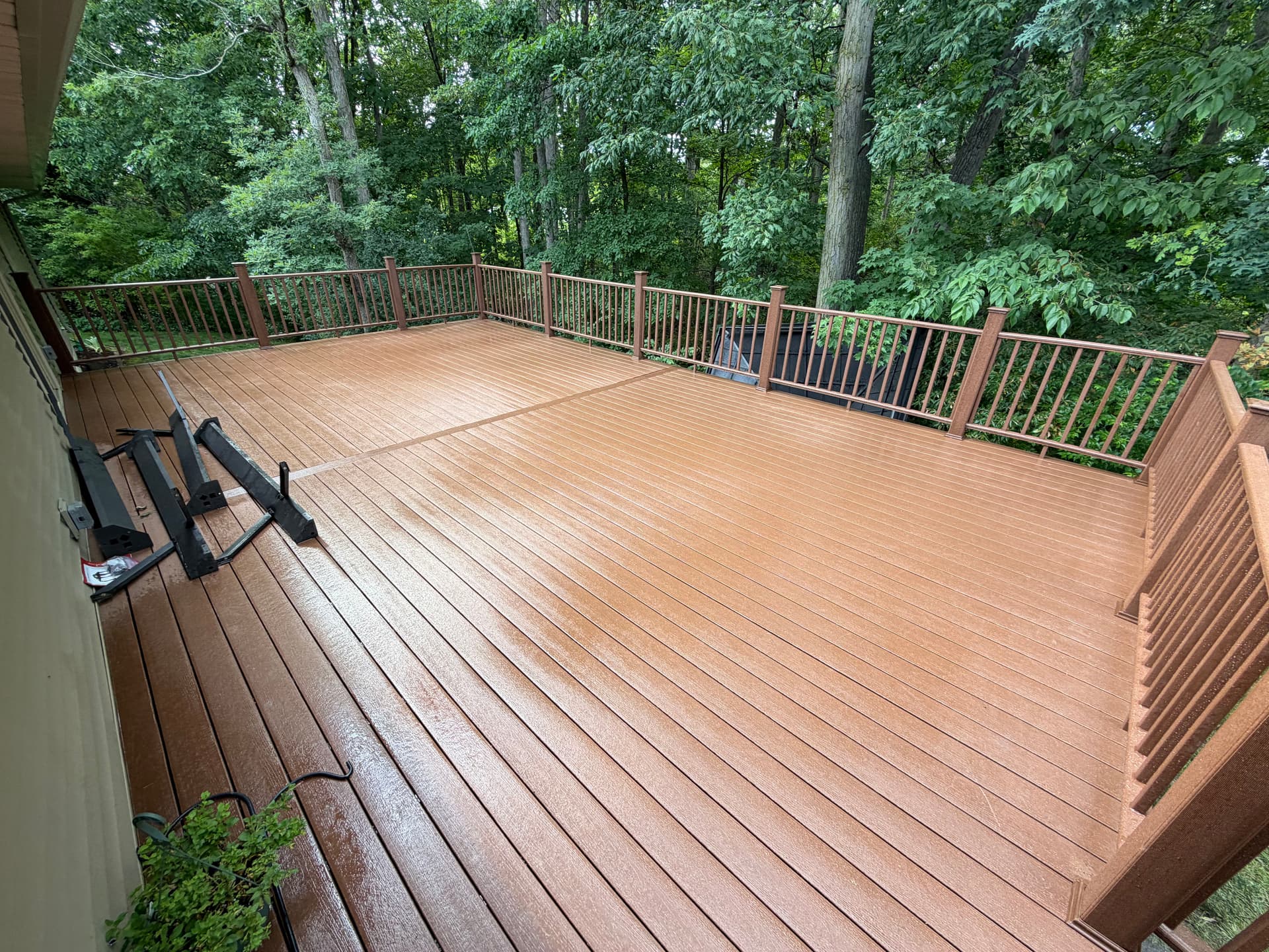 Old Wood Deck Replaced With Low-Maintenance Composite in Defiance Ohio image