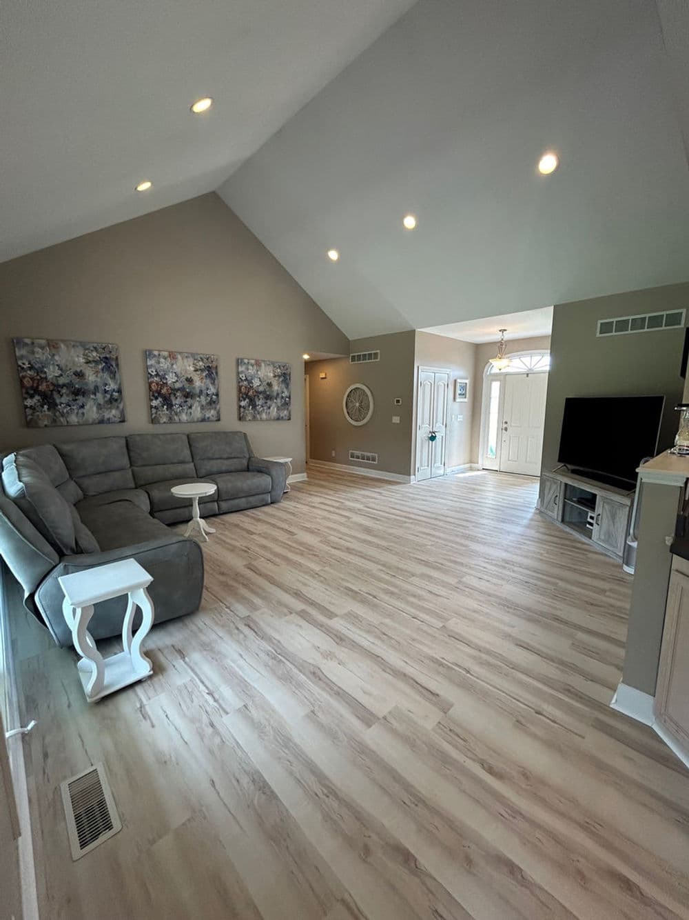 Gallery photos for Elevating Spaces with Beautiful New Flooring: Image #22