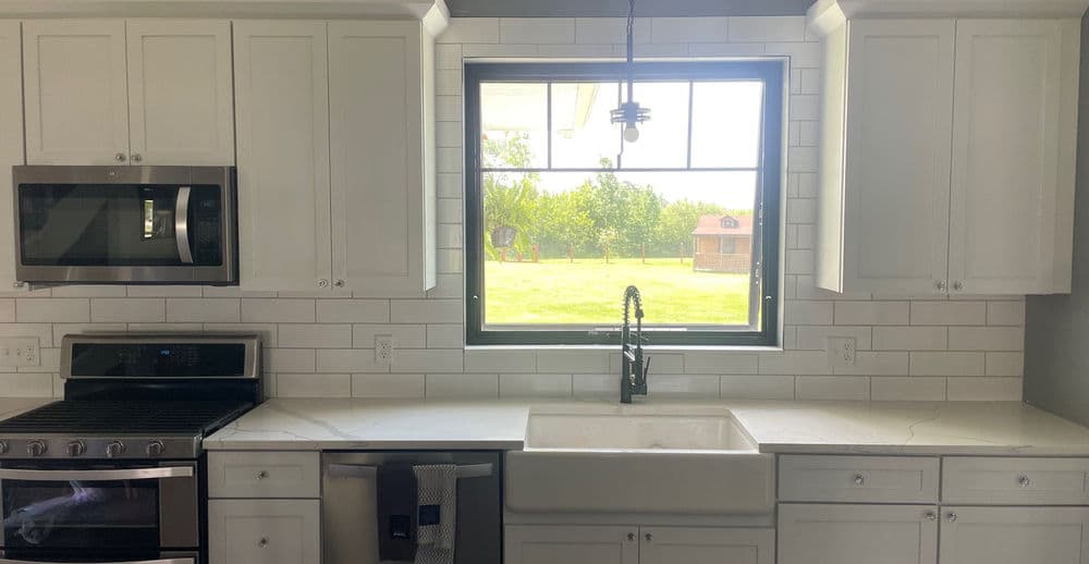 Gallery photos for Stunning Tile and Backsplash Transformations: Image #12